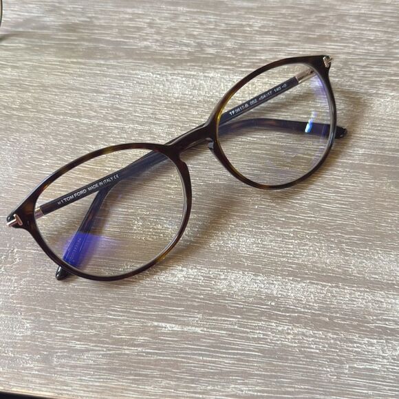 Tom Ford‎ FT5617-B Blue-Light Block 052 Dark Tortoise NWOT - Picture 5 of 6
